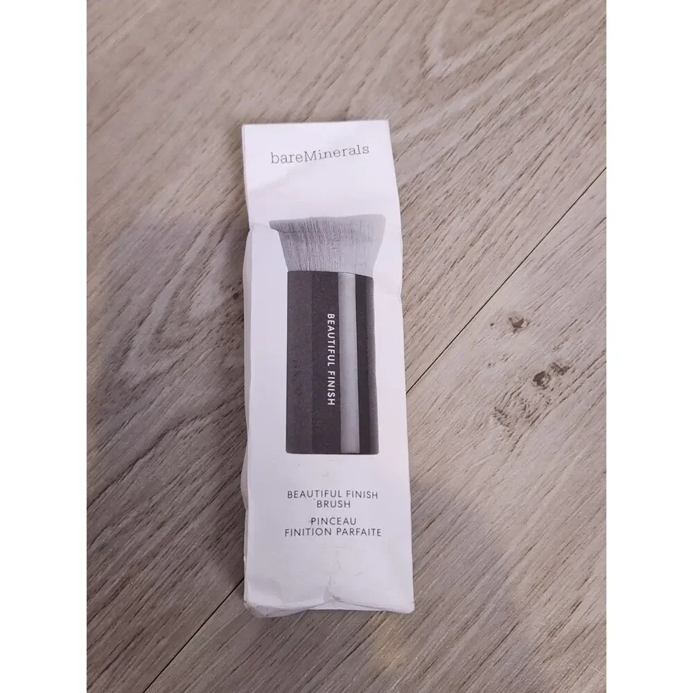 bareMinerals Beautiful Finish Brush New Sealed Makeup Powder Foundation Brush